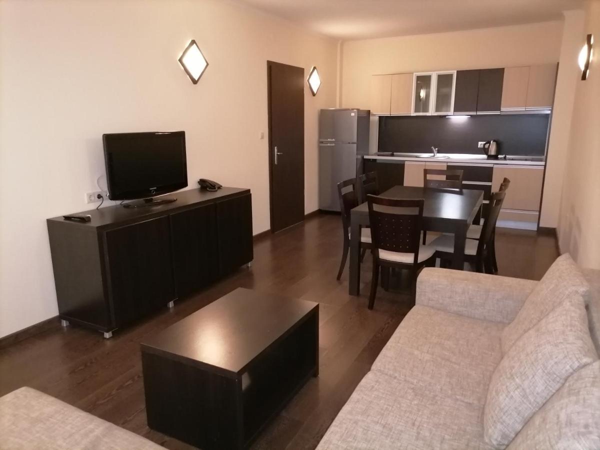 Bendita Mare Apartment Zlatni pjasătsi Eksteriør bilde