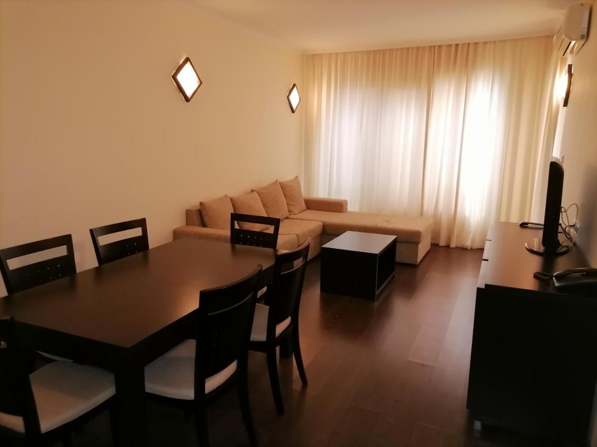 Bendita Mare Apartment Zlatni pjasătsi Eksteriør bilde